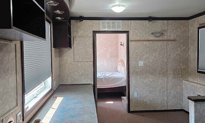 2009 Wellsite. 12×60...