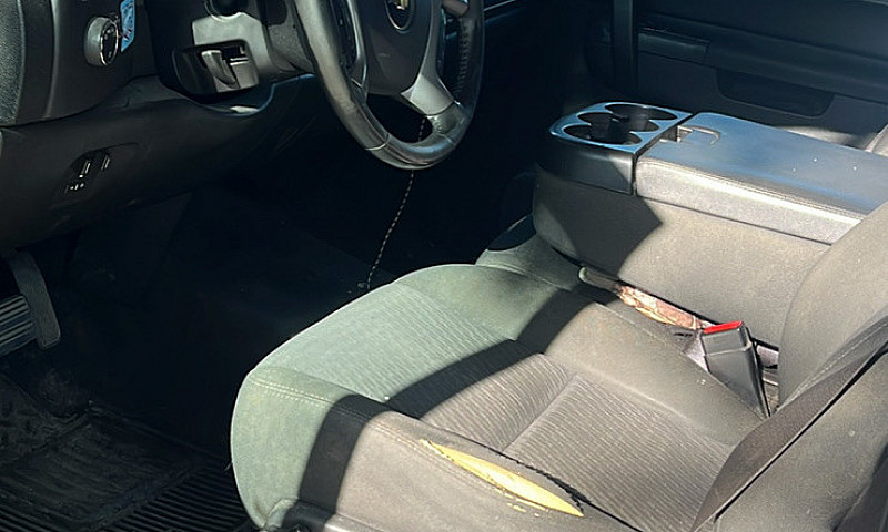 2013 Chevy Silverado...