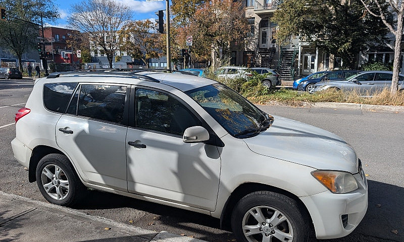 2012 Toyota Rav4 V6 ...