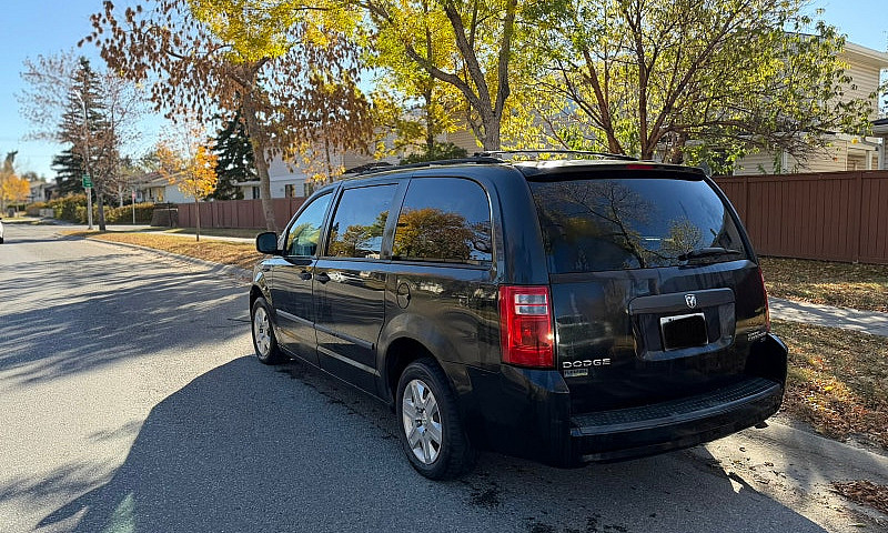 2009 Dodge Caravan ...