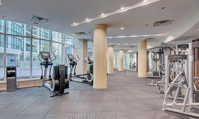 Modern, Central Cond...