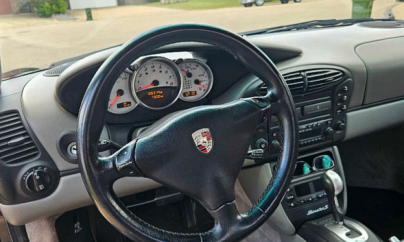 Porsche Boxster S...