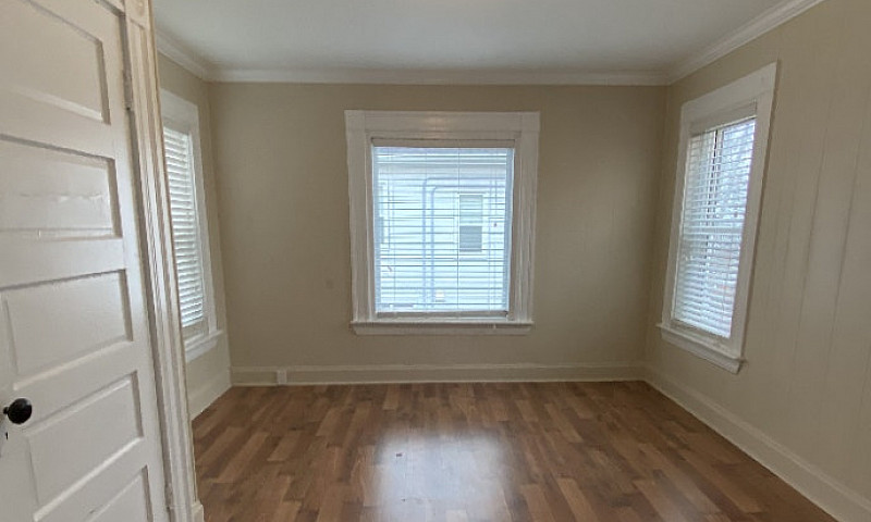 New Glasgow 2 Bedroo...
