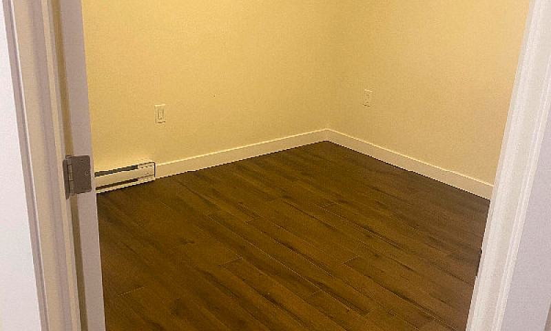1 Bedroom Available ...