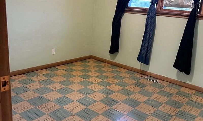 Upstairs Suit For Re...