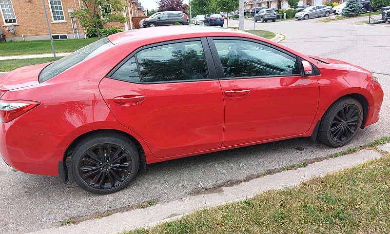 Toyota Corolla S 201...