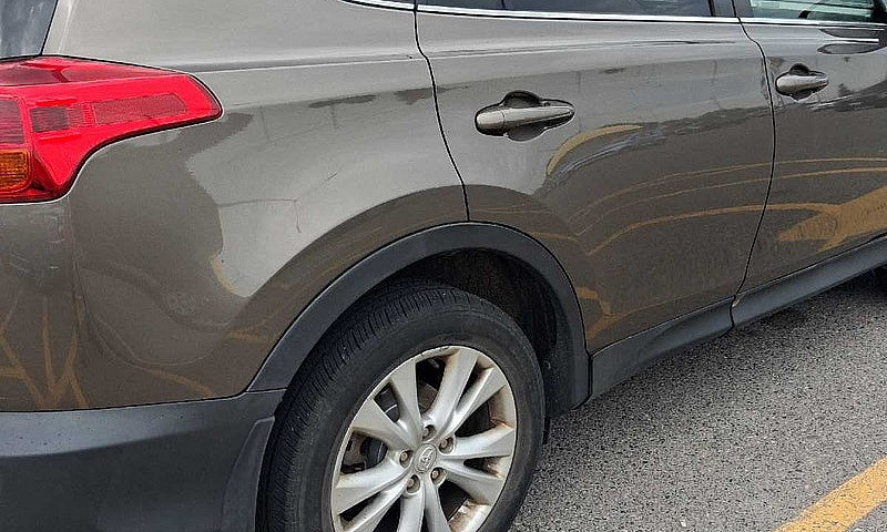2013 Toyota Rav 4 A....