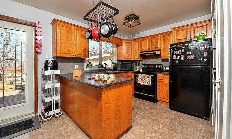   Home For Sale – 5 ...