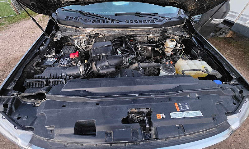 2025 Ford F350 Xlt 7...