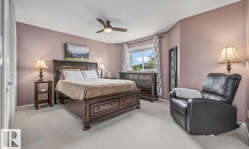 4 Beds 2.5 Bath Hous...