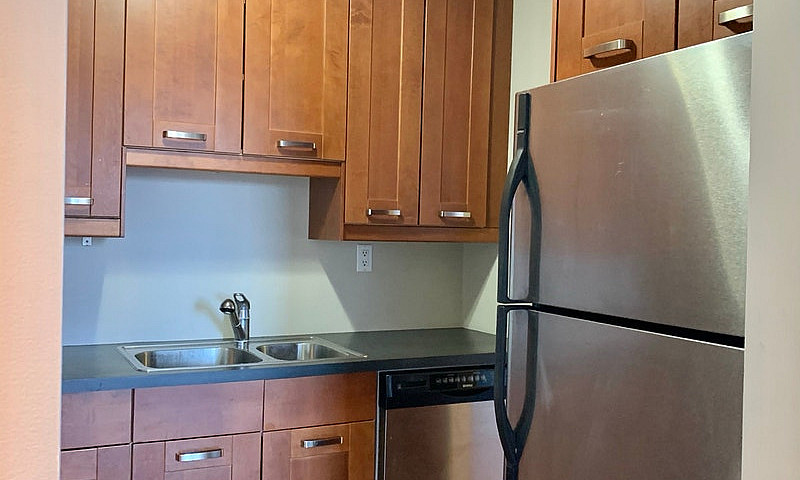 2 Bedroom Downtown C...