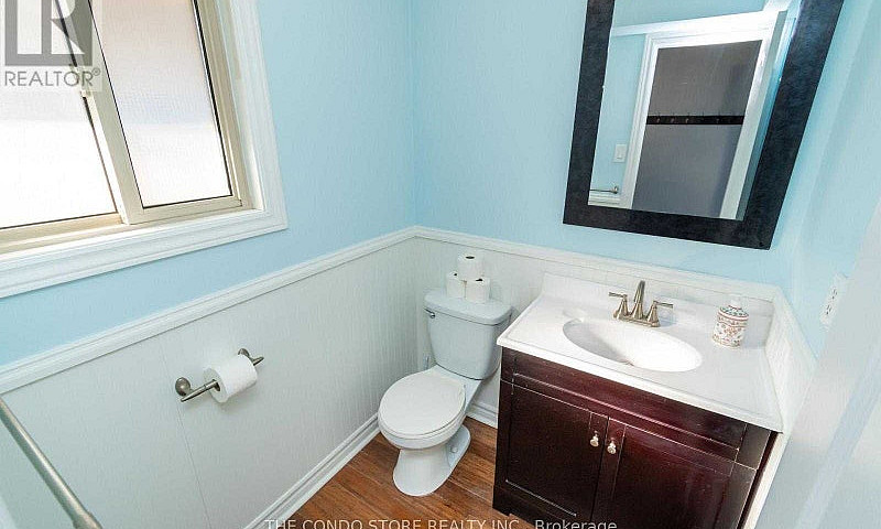 3 Beds 2 Baths - Tow...