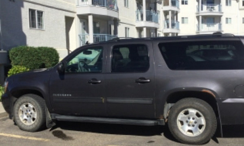 2010 Chevy Suburban ...