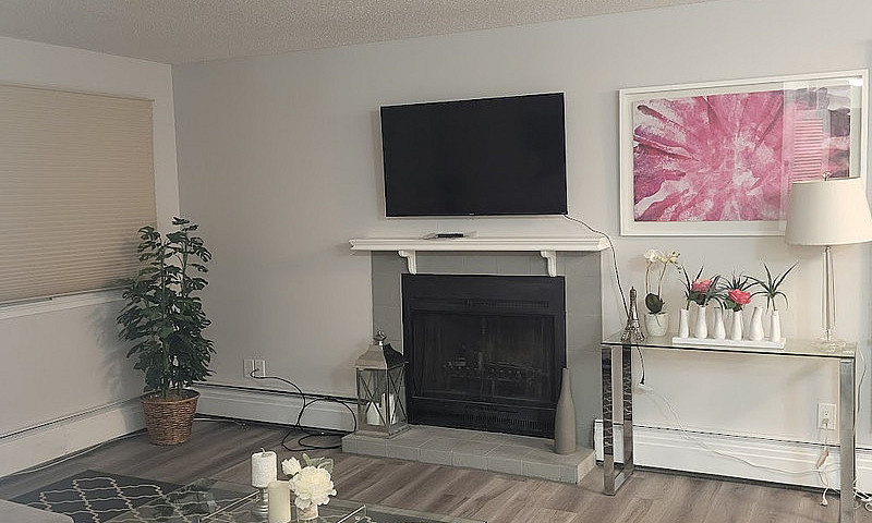 2 Bed 1 Bath Condo I...