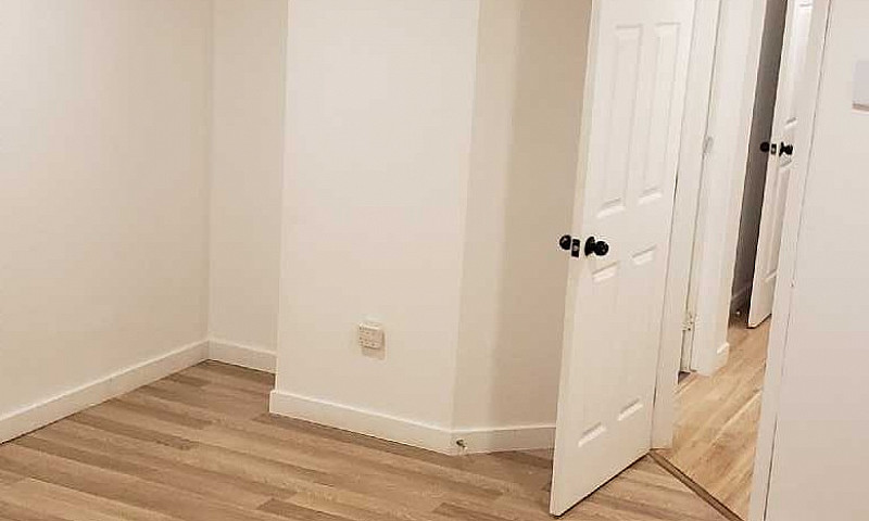 Large 2 Bed 1 Bath H...