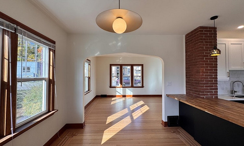 2 Bedroom 1 Bath Hom...