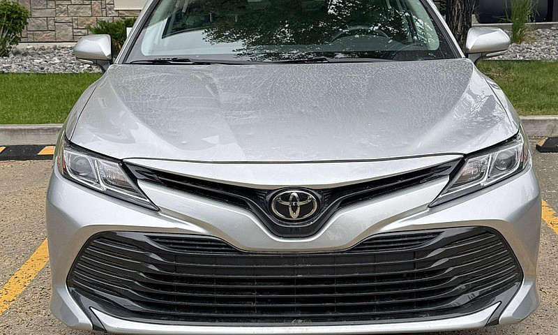 2019 Toyota Camry Le...