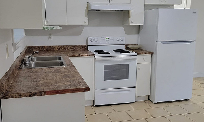 In West Newton 2 Bed...