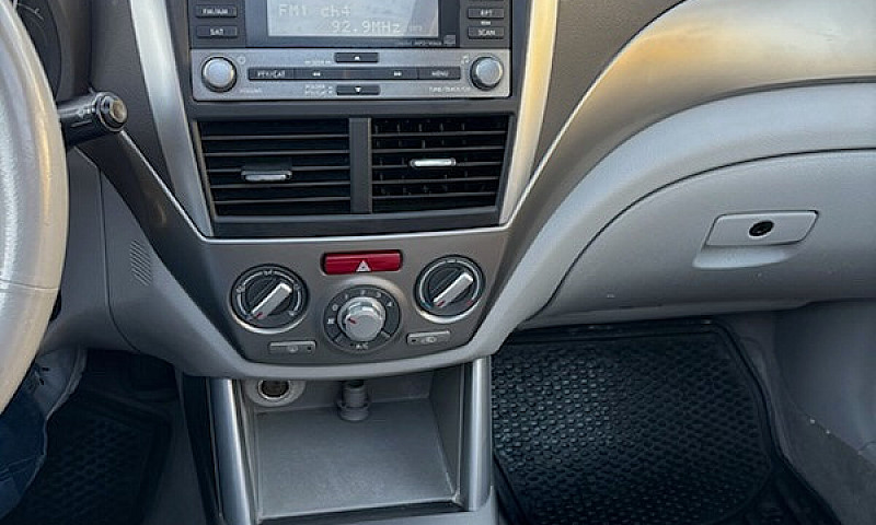 2010 Subaru Forster ...