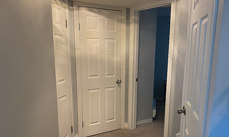 1 Bedroom Walkout Ba...