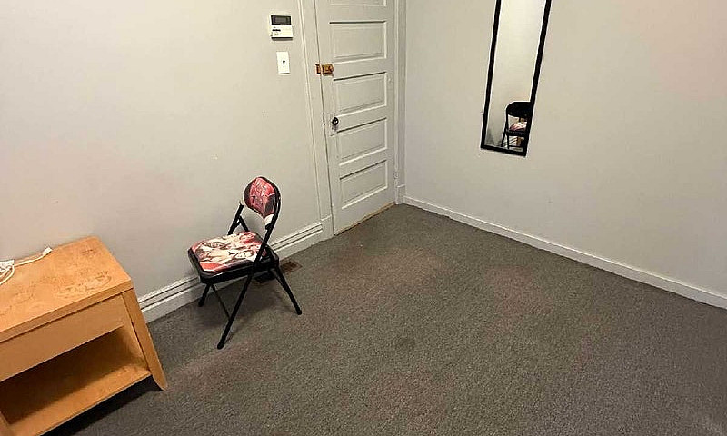 Private Bedroom For ...