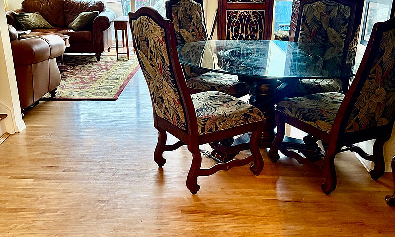 Rare 3 Bed, Den,  To...