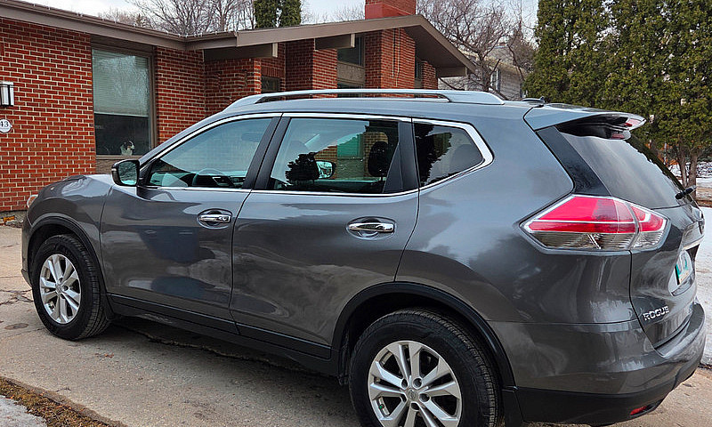 2015 Nissan Rogue Sv...