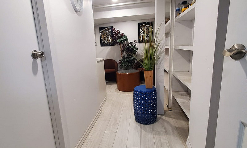 Private Basement 1 B...