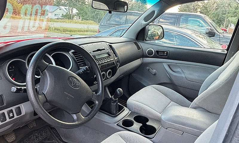 Toyota Tacoma Access...