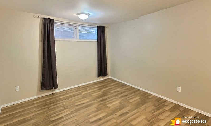 Gorgeous 2 Bedroom B...