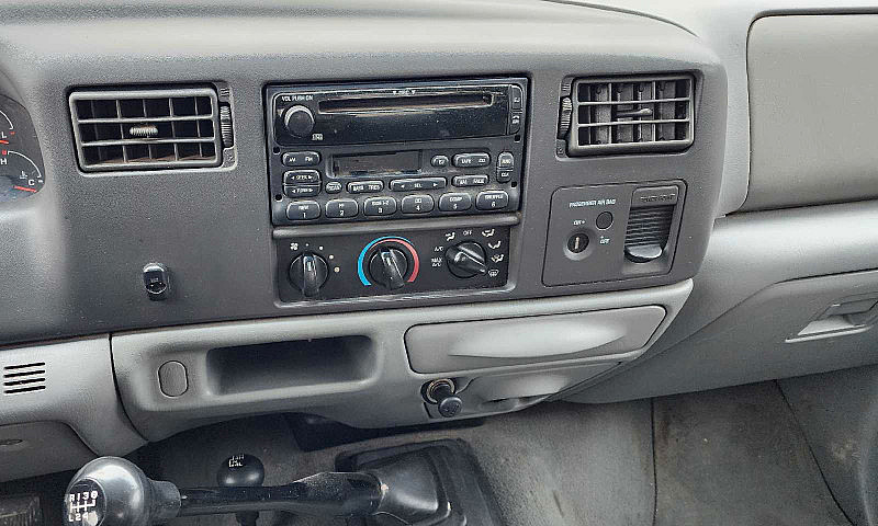 2002 Ford F250 4X4...