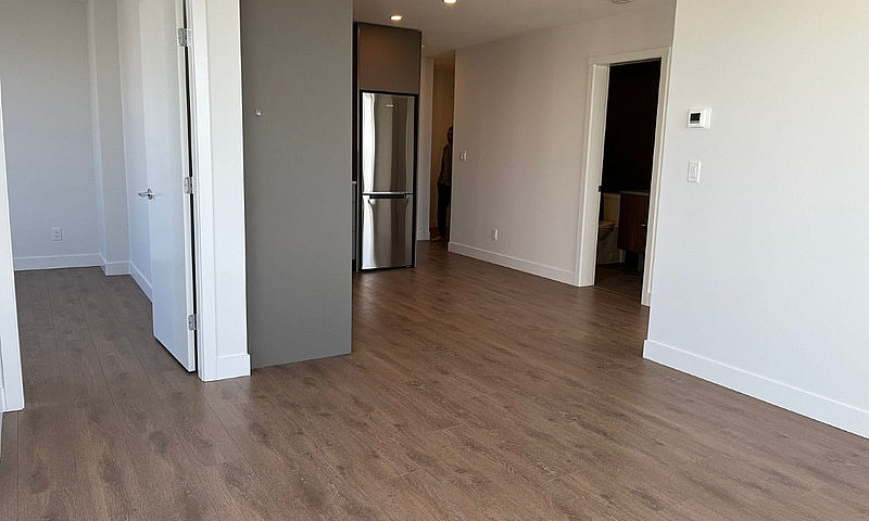 2Bdrm 2 Bath - Locat...