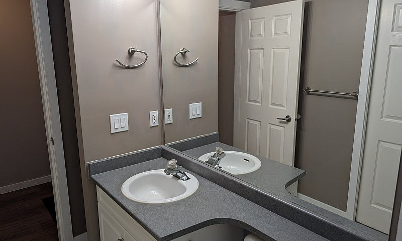 Aberdeen Apartment W...