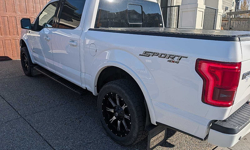 2017 Ford F-150 Lari...