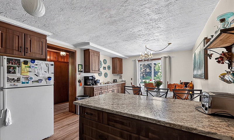 3 Bdrm/2 Bthrm Home ...