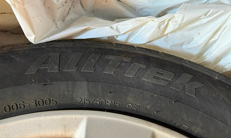 2008 Toyota Camry Hy...
