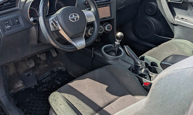 2012 Scion Tc...