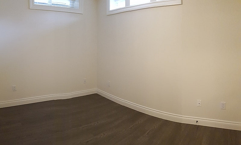 *** New 2-Bdr Bsmt I...
