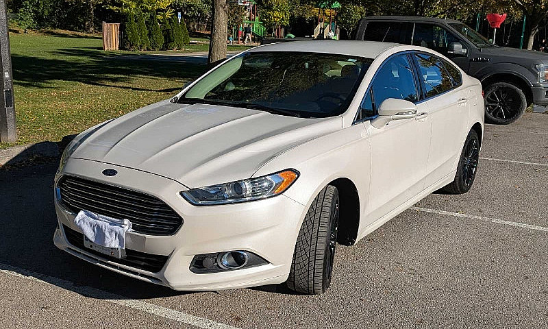 2014 Ford Fusion Se ...