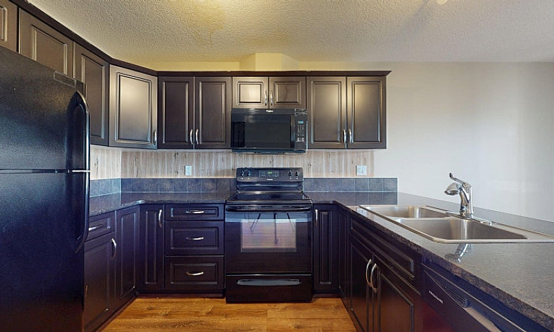 2 Bedroom East Regin...