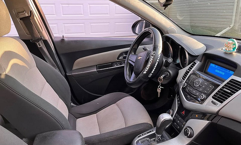 2012 Chevrolet Cruze...