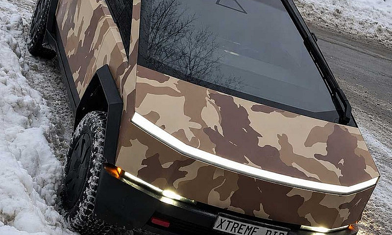 Tesla Cybertruck 202...