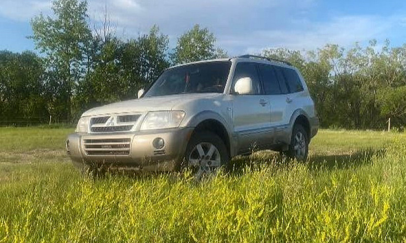 Mitsubishi Montero...