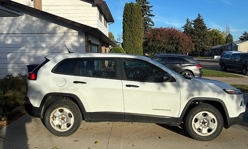 2016 Jeep Cherokee S...