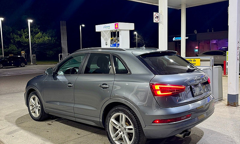 Audi Q3 2016...
