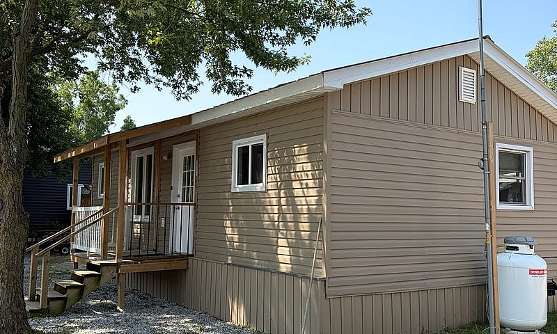 2 Bedroom, 1 Bath Ho...