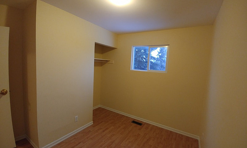 Side-By-Side House |...