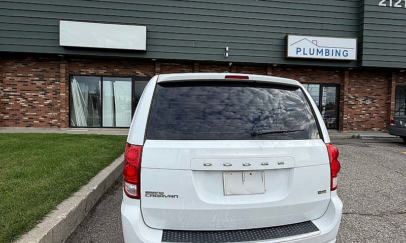 2017 Dodge Caravan ...