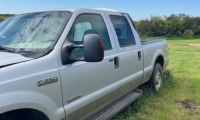 F250 Salvage Pickup ...