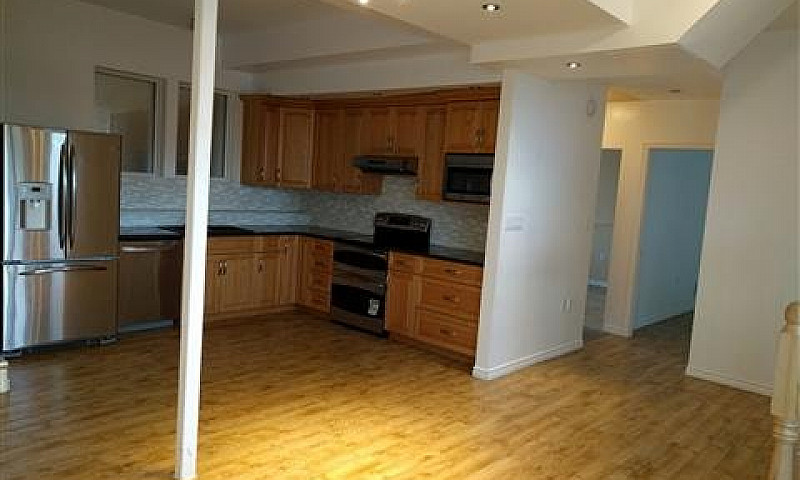 A Main Floor Suite I...